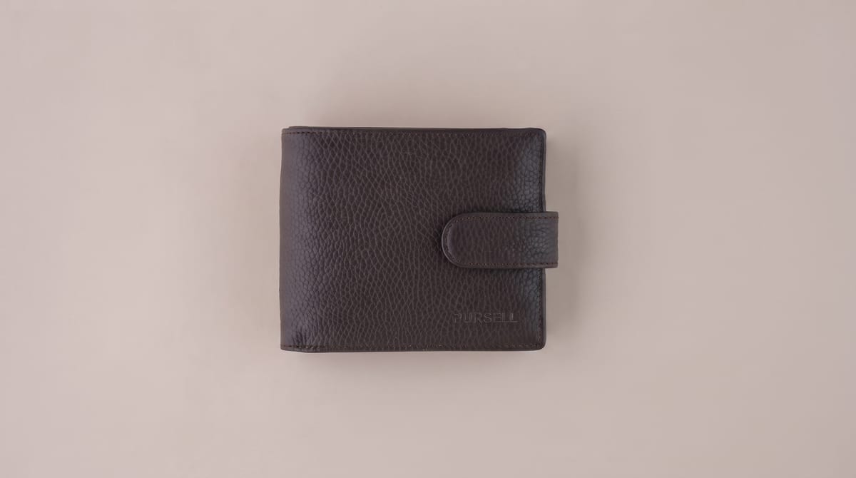 Мужской кошелёк из натуральной кожи с RFID-защитой — как выбрать и где купить в Москве